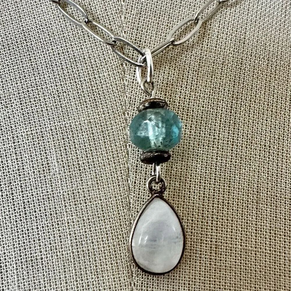 Rainbow Moonstone & Fluorite Pendant Necklace – Adjustable Silver Tone Chain